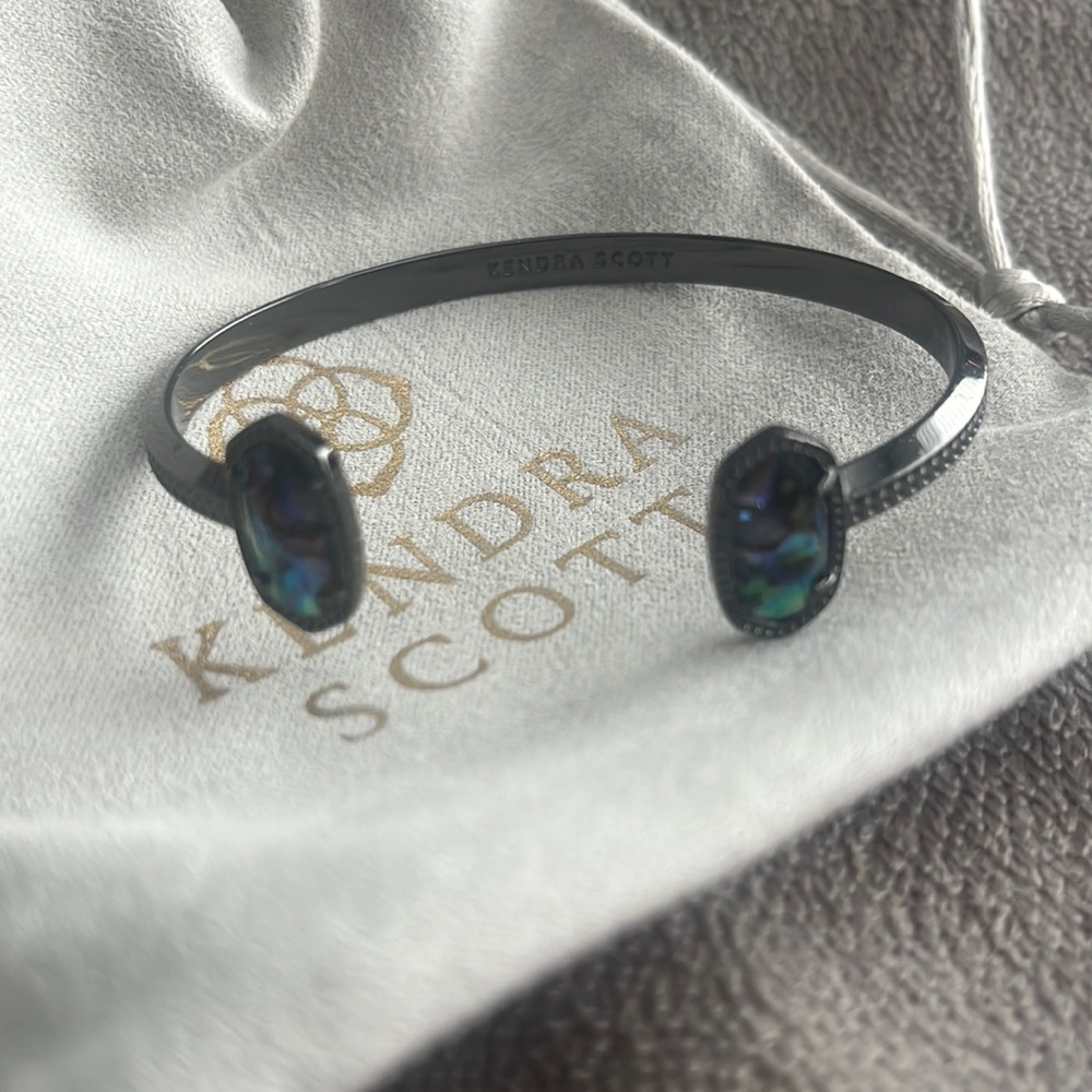Kendra Scott gunmetal and abalone bracelet